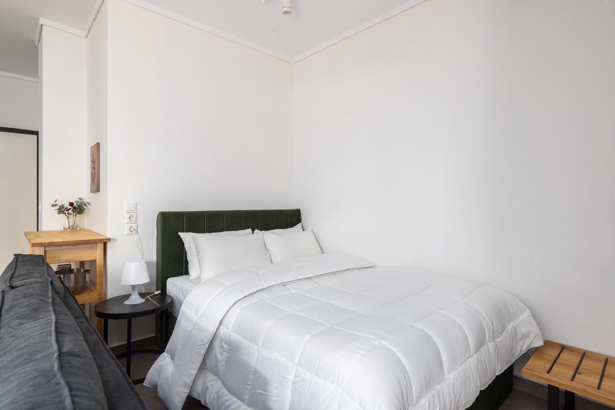 Sienna By Halu!, Cozy In Main Shopping District